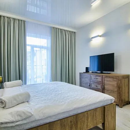 Apartment Apartments Alfa Tsekhova 1