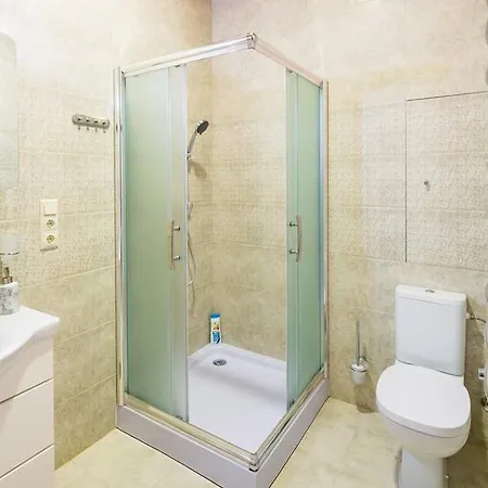 Lejlighed Alfa Tsekhova 1 *