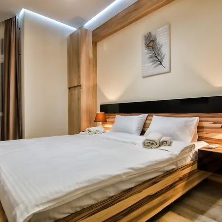 Apartments Alfa Tsekhova 1