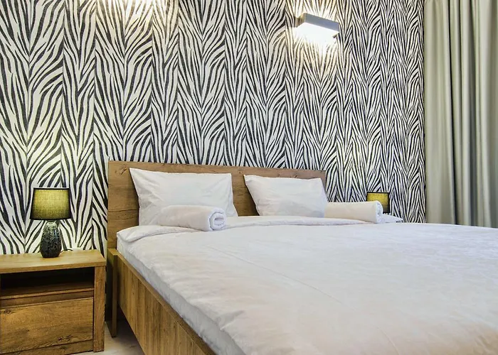 Alfa Tsekhova 1 * Λβιβ