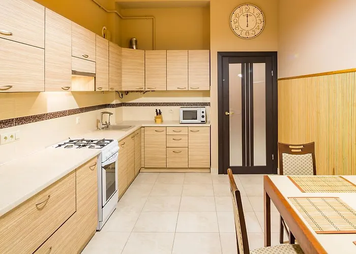 Alfa Tsekhova 1 شقة