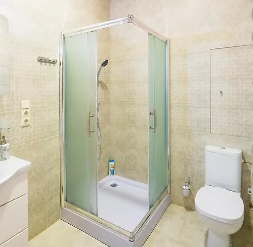 شقة Alfa Tsekhova 1 *