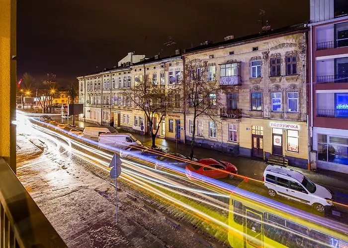 Alfa Tsekhova 1 Apartamento Lviv